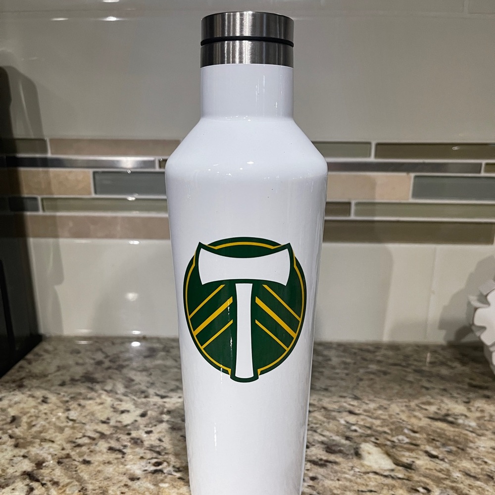 Portland Timbers Corkcicle Canteen 16 oz - Brand New. 25 hours cold,12 hours hot